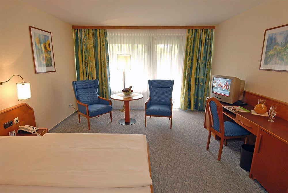 Balladins Superior Hotel Gutsmann Bad Bramstedt Oda fotoğraf